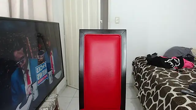 Alex mojica online show from 10-12-25, 05:06