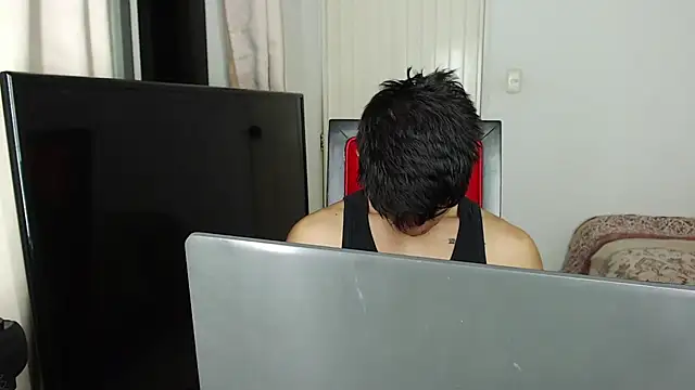 Alex mojica online show from 11-01-25, 07:10