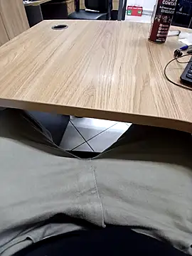 cherlebrow online show from 12-22-25, 05:10