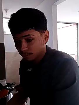 Snapshot of LordValdomero-00 chatting on 11-20-25, 04:29 LordValdomero-00 online show from 11-20-25, 04:29