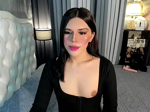 Snapshot of naughtyandreaxx chatting on 11-12-25, 01:50 naughtyandreaxx online show from 11-12-25, 01:50