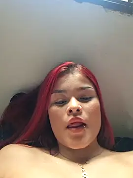 NahomiRichards  online show from 11-18-25, 07:18