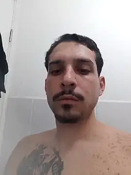 Snapshot of branquintatto chatting on 10-03-25, 01:13 branquintatto online show from 10-03-25, 01:13