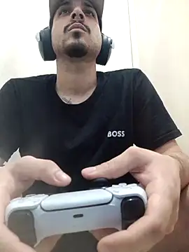 Snapshot of branquintatto chatting on 10-19-25, 07:36 branquintatto online show from 10-19-25, 07:36