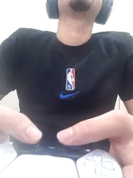 Snapshot of branquintatto chatting on 11-21-25, 06:12 branquintatto online show from 11-21-25, 06:12