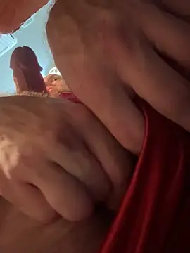 bearcub300 online show from 09-27-25, 06:57