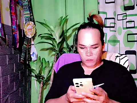 Snapshot of urdreamgirljacky chatting on 11-08-25, 02:17 urdreamgirljacky online show from 11-08-25, 02:17