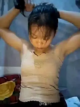 LinhNa999 online show from 09-14-25, 04:33