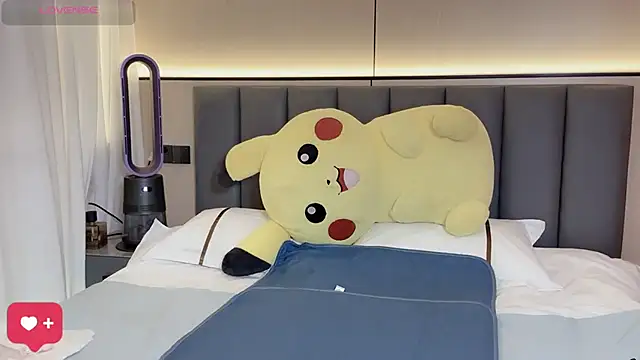 wuyueaini online show from 04-16-26, 06:25