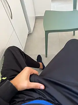 Manu97k online show from 03-29-26, 09:53