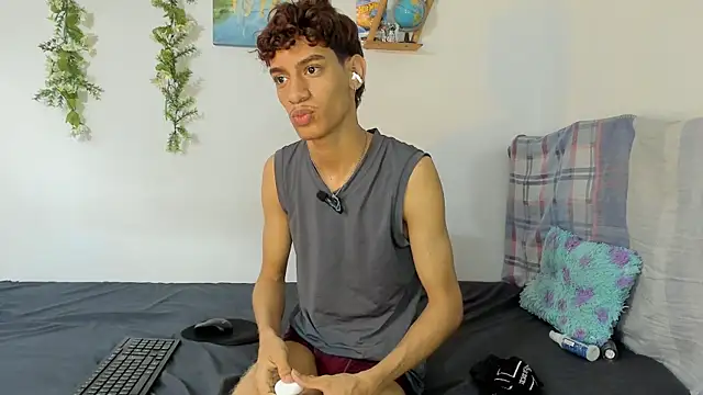 Peterfrost19 online show from 10-01-25, 10:05