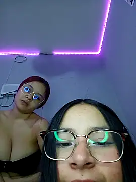 Anne Mia online show from 10-31-25, 09:21