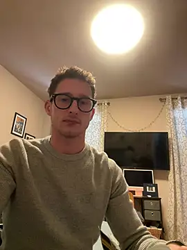 -xxxtoyboyxxx- online show from 03-02-26, 02:57