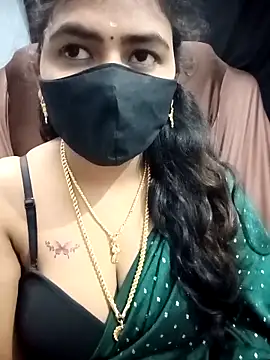 Snapshot of Tamil_Lotus chatting on 10-13-25, 05:24 Tamil Lotus online show from 10-13-25, 05:24