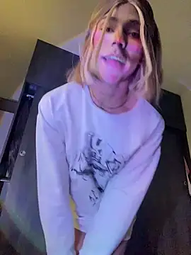 Flora Minx online show from 12-22-25, 03:14