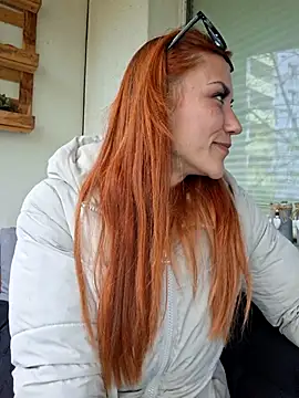 SlimBellaa online show from 10-26-25, 02:23