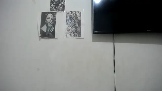 Foxy Lovex online show from 12-21-25, 10:50