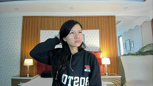 Snapshot of Sophie_Calloway chatting on 10-09-25, 02:37 Sophie Calloway online show from 10-09-25, 02:37