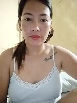 wildxxxGia online show from 09-08-25, 04:50