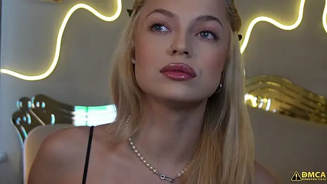 kellypeachcake online show from 09-23-25, 05:10