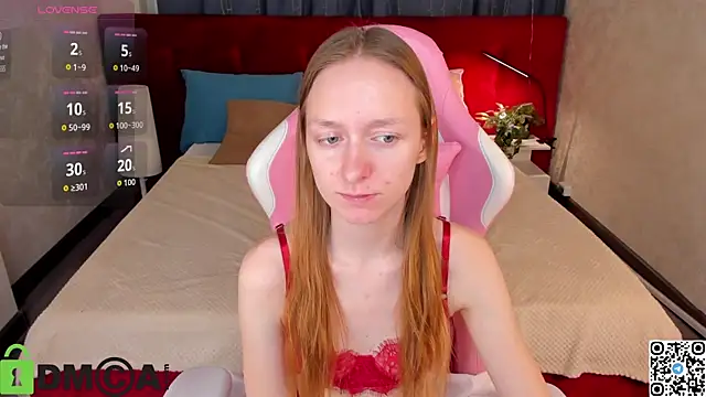 Mia E1fie online show from 11-27-25, 12:02