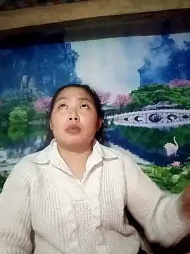 PhamPhung online show from 01-15-26, 05:01