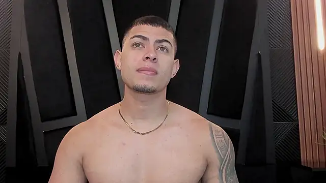 marco garciia  online show from 09-18-25, 11:18