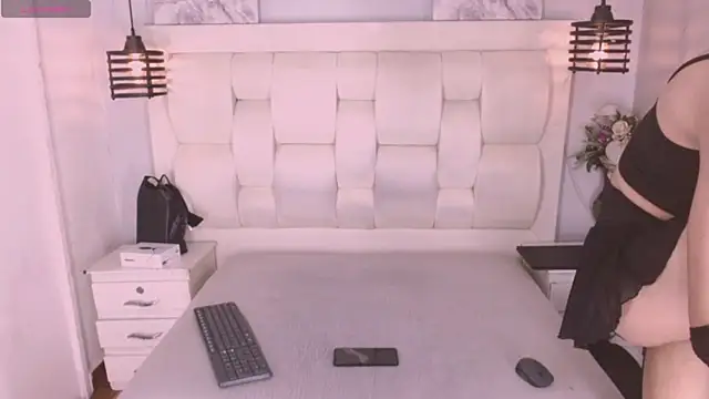 Snapshot of Atley_Dolly chatting on 02-05-26, 10:03 Atley Dolly online show from 02-05-26, 10:03