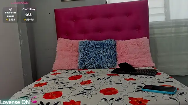 Veronica mellerr online show from 10-17-25, 02:41