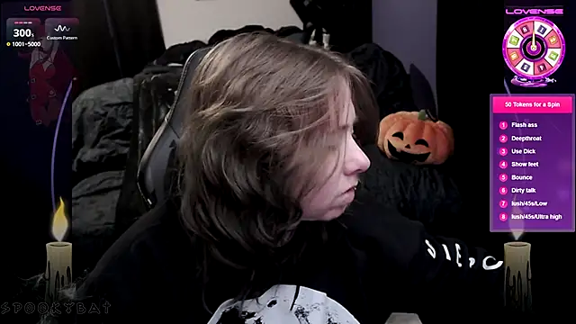 Spookbats online show from 11-18-25, 08:46