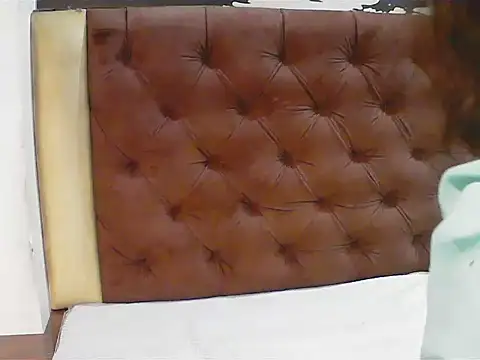 Snapshot of elize__ chatting on 11-07-25, 12:54 elize online show from 11-07-25, 12:54