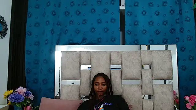 AmbarSmit online show from 11-06-25, 07:04