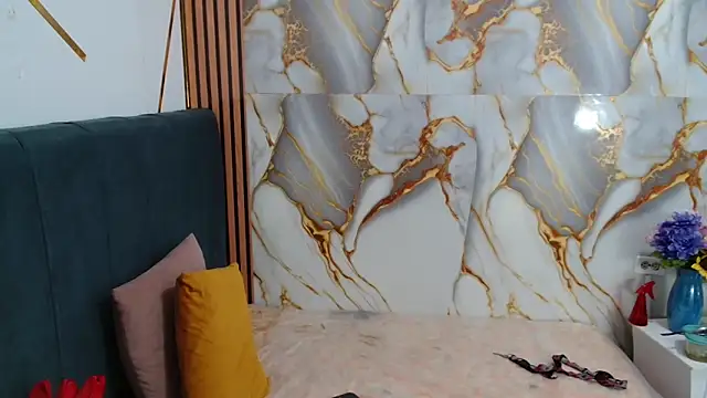 AmbarSmit online show from 04-15-26, 10:55