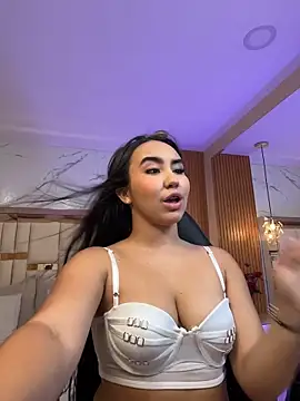 julieta rosee online show from 04-17-26, 10:46