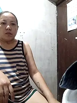 Snapshot of Rose_slut_squirt chatting on 03-01-26, 01:46 Rose slut squirt online show from 03-01-26, 01:46