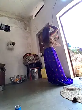 RAYI Queen 3 online show from 09-12-25, 05:40