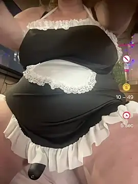 Snapshot of CurvyDoll_KateX chatting on 07-10-26, 10:34 CurvyDoll KateX online show from 07-10-26, 10:34