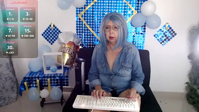 ruth blue21 online show from 09-22-25, 02:41