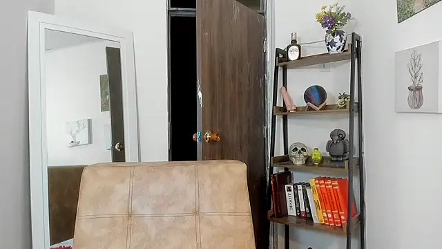 Gia fantasy  online show from 10-03-25, 09:56