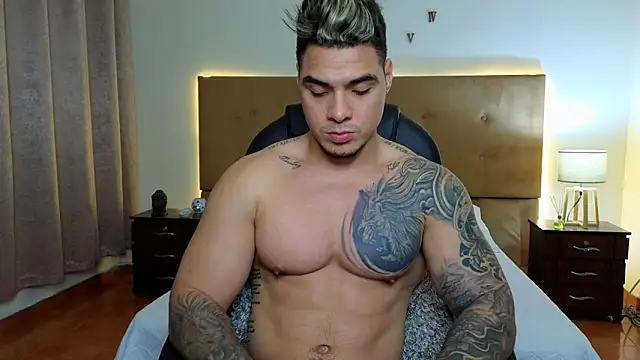 Steven Velez online show from 09-22-25, 01:07