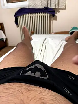 Snapshot of Kostaras1 chatting on 09-27-25, 03:06 Kostaras1 online show from 09-27-25, 03:06