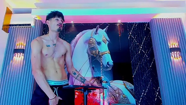 Snapshot of Dominic_Max_ chatting on 09-14-25, 04:50 Dominic Max online show from 09-14-25, 04:50