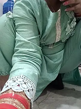 Snapshot of kajal_01raj chatting on 11-06-25, 02:34 kajal 01raj online show from 11-06-25, 02:34