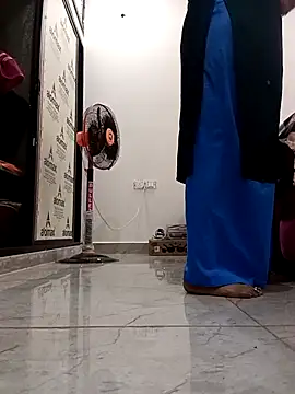 Snapshot of kajal_01raj chatting on 11-08-25, 10:52 kajal 01raj online show from 11-08-25, 10:52