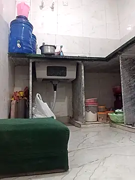 Snapshot of kajal_01raj chatting on 11-16-25, 04:29 kajal 01raj online show from 11-16-25, 04:29