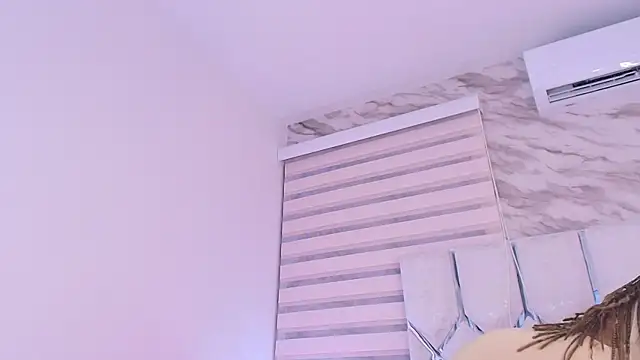 cataleya ebony  online show from 11-22-25, 03:16