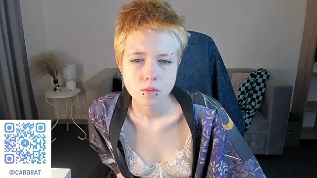 CarolineRichter online show from 09-22-25, 02:13