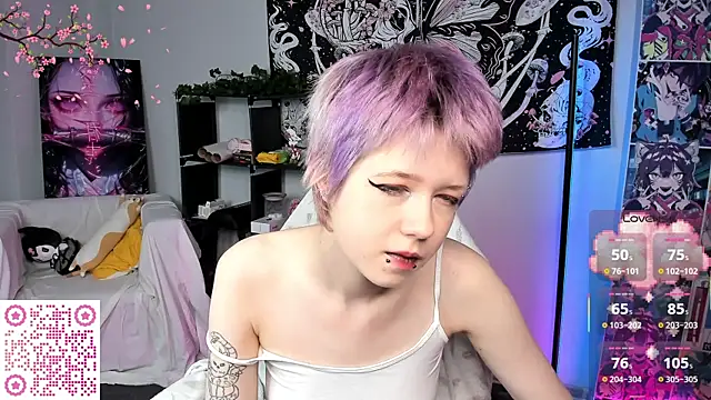 CarolineRichter online show from 11-17-25, 03:12