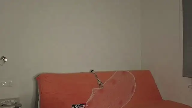 Snapshot of sladkoezzzka chatting on 10-31-25, 07:26 sladkoezzzka online show from 10-31-25, 07:26