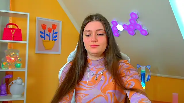 JessicaJewells online show from 04-14-26, 06:19